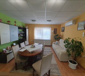 Kuća: Križevci, Carevdar, 100 m2, gosp. objekti, šuma - cover