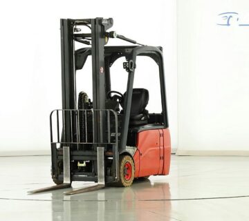 Linde E-18-01 TRIPLEX - BOČNI POMJ - cover