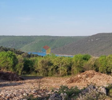 Građevinsko zemljište s pogledom na more, 820m2 - cover