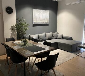 Apartman  A 201 **** - cover
