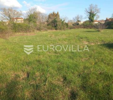 Istra, Čabrunići, građevinsko zemljište 352m2 idealno za gradnju kuće - cover