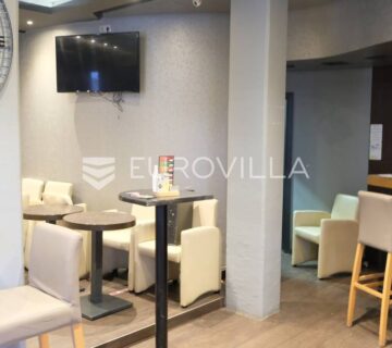 Siget, prekrasan ulični lokal - caffe bar, INVESTICIJA - cover
