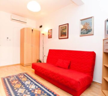 Apartmani OAZA, Jadranovo – CRVENI - cover