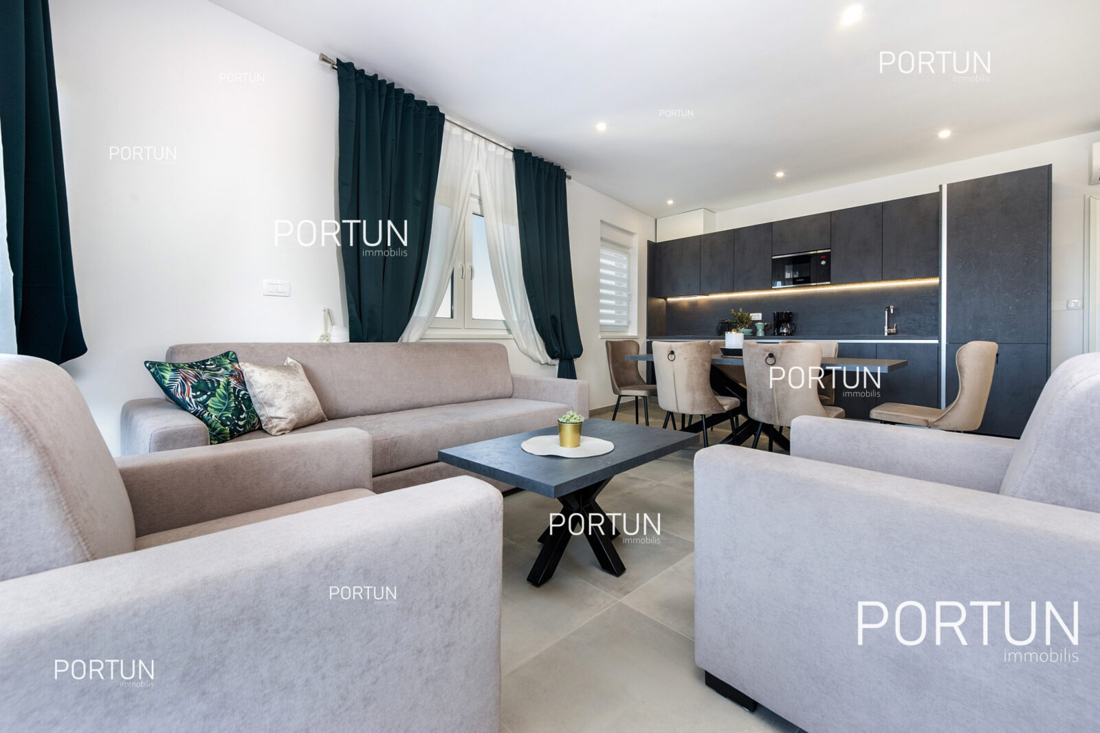 modern_apartment_for_sale_in_rovinj_10688_02