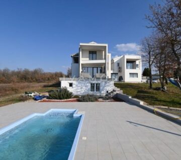 Apartmanska kuća s panoramskim pogledom na more (prodaja) - cover