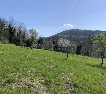 Građevinsko zemljište, Motovun - cover