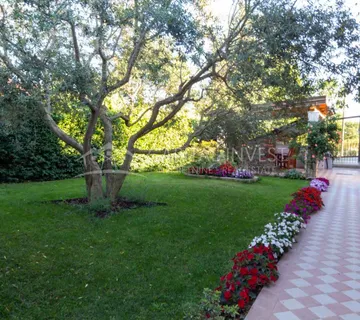 Apartmanska kuća u blizini mora, okolica Medulina - cover
