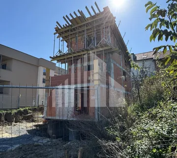 Zagreb, Maksimir, dvoetažni stan, 82m2, terasa, garaža, novogradnja - cover