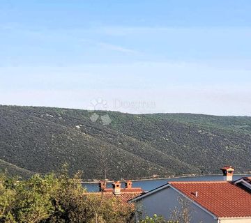 ATRAKTIVNA LOKACIJA, GRAĐEVINSKO ZEMLJIŠTE, POGLED MORE, okolica Labina - cover