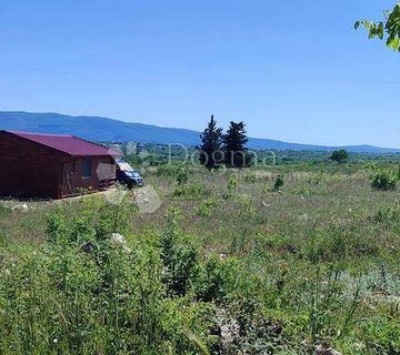 GRAĐEVINSKO ZEMLJIŠTE S KUĆOM OD 48 M2, PRIDRAGA - cover