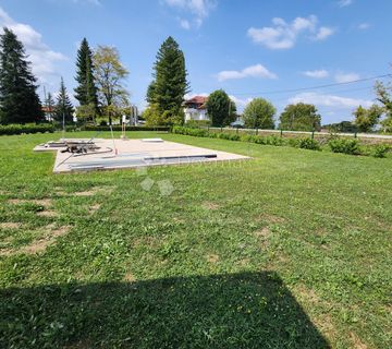 Građevinsko zemljište 979m² sa započetom gradnjom - cover
