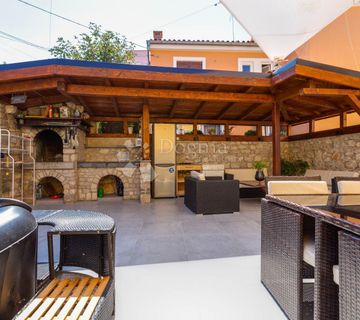 DRUGI RED OD MORA 110m2 - cover