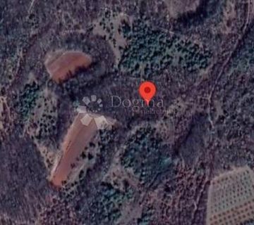 POLJOPRIVREDNO ZEMLJIŠTE 11592M2 - VODNJAN - cover