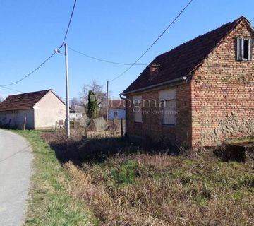 Kućica od pune cigle 50m² sa okućnicom 2.000m²  - cover
