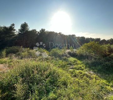 Građevinsko zemljište Veli Vrh, Pula - 2365m2 - cover