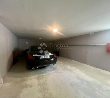 Novouređen stan u Štinjanu sa pogledom na more - cover