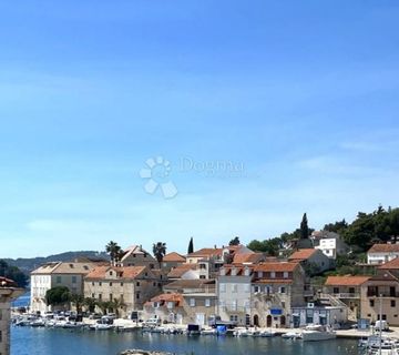 Kuća na 5 m od mora, Brač, Milna - cover