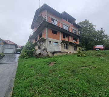 ZAGREB - KUĆA S VELIKIM POTENCIJALOM - cover