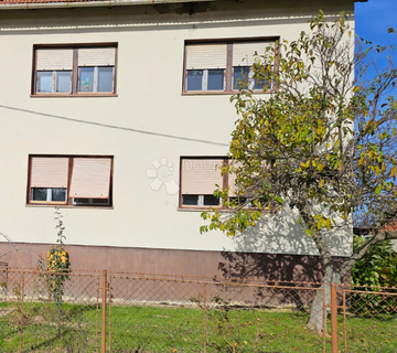 Kuća s okućnicom i dodatnim prostorom – Gornji Kneginec (Varaždin Breg) - cover
