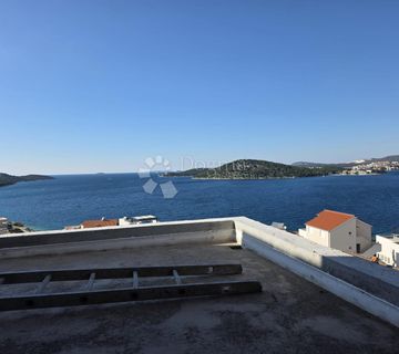 ROGOZNICA- STAN S ČAROBNIM POGLEDOM NA MORE - cover
