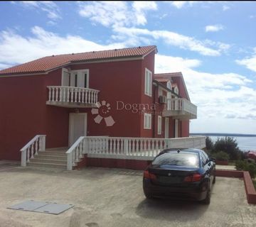 Pag, Mandre,3S-stan s prostranom terasom i pogledom na more, 65m2 - cover