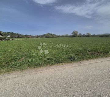 Građevinsko zemljište 3.740m² na odličnoj lokaciji nadomak Zagreba! - cover