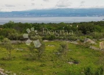 MALINSKA, OKOLICA, GRAĐEVINSKO ZEMLJIŠTE SA POGLEDOM NA MORE - cover