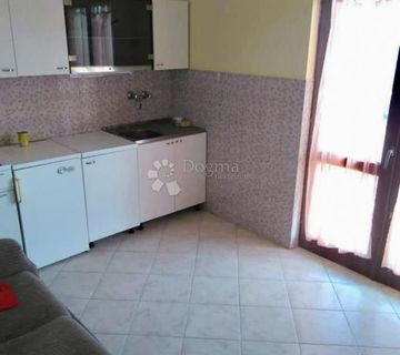 Stan 55 m2 ,sa vrtom i parkingom , Finida -Umag  - cover
