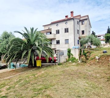 Ekskluzivno: kuća s 5 stanova - 250 m od mora - 2000€m2 - cover