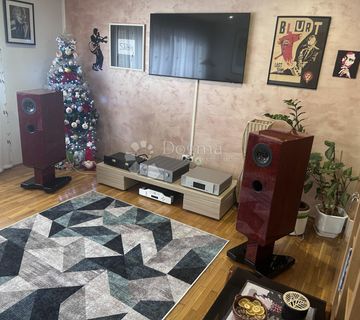 dubrava kat kuće 78m2+ potkrovlje+ 2/3 stana u prizemlju - cover