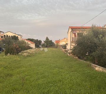 VIR GRAĐEVINSKO ZEMLJIŠTE 1604m2, NA ATRAKTIVNOJ LOKACIJI PLAŽA JADRO - cover