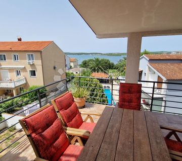Nova kuća u Medulinu s 4 apartmana - 170m od mora - cover