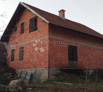 Prilika!! Prodajemo kuću rohbau pod krovom u blizini Vrbovskog - cover