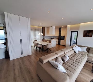Opatija luksuzni penthouse sa bazenom  - cover