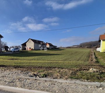 Građevinsko zemljište 3.251m² izvrsnog položaja i oblika  - cover