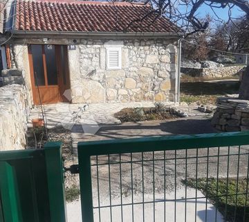 Kamena kućica - cover