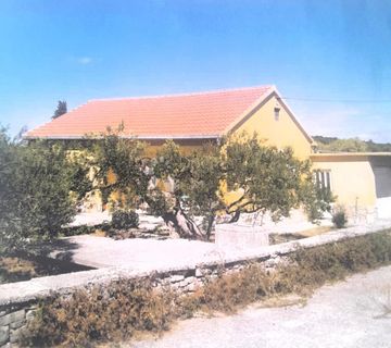 Kuća Hvar- Zastražišće 110m2 + 500m2 okučnice - cover