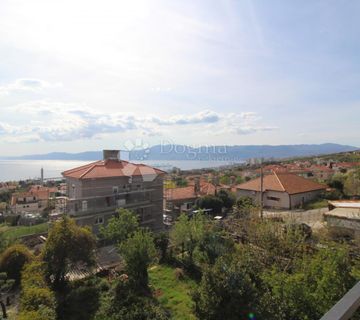 KOZALA SAMOSTOJEĆA KUĆA SA DVA STANA  - cover