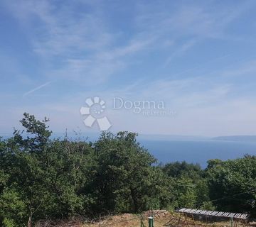 Poljane, teren 1671 m² - cover