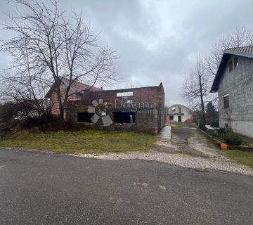 PRODAJE SE GRAĐEVINSKO ZEMLJIŠTE SA 3 POSTOJEĆA OBJEKTA - cover