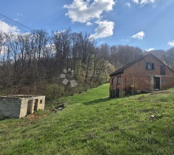 Kuća na 2.420m² građevinskog zemljišta nadomak Slovenije! - cover
