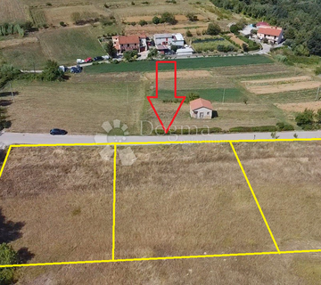 IZVRSNA PARCELA S GRAĐEVINSKOM DOZVOLOM I PREKRASNIM POGLEDOM - cover