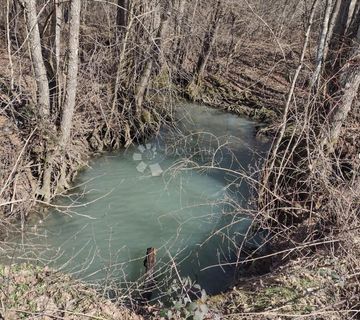 Zemljište odlično, kuća loša, okolica daleko od bilo čega urbanog - cover