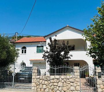 EKSKLUZIVNO!KUĆA 120 M OD MORA - CESARICA - cover