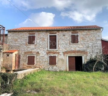 VIŠNJAN – RIJETKOST! Dvije autentične kamene kuće s pogledom na more - cover
