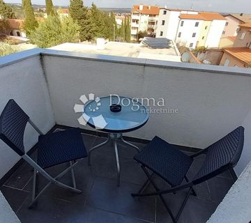 Prilika: 2 povezana apartmana u Štinjanu - cover