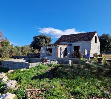 Donji Humac, zemljište za izgradnju OPG-a, 10 630 m2, pogled - cover