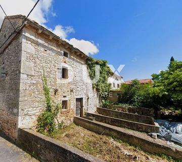 ISTRA, MARČANA - Kamena kuća u nizu s vlastitom okućnicom - cover