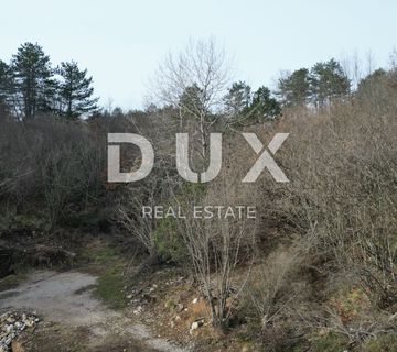 KLANA- građevinsko zemljište 23493m2 za stambenu zgradu – stanove/ apartmane/ obiteljsku kuću/ villu/ kuću za iznajmljivanje- odmor s bazenom - cover