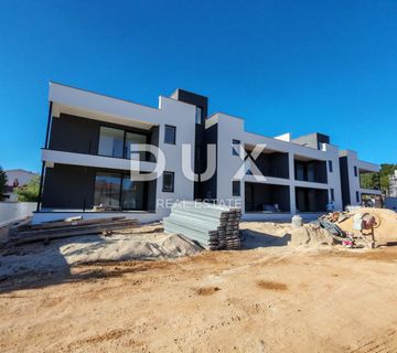 ZADAR, VIR - Novogradnja! Moderan penthouse samo 130 metara od plaže s fantastičnim pogledom na more! 2-S3 - cover